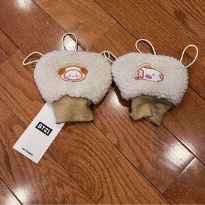 NWT Line Friends BT21 CHIMMY & MANG Half Mitten FINGERLESS GLOVES